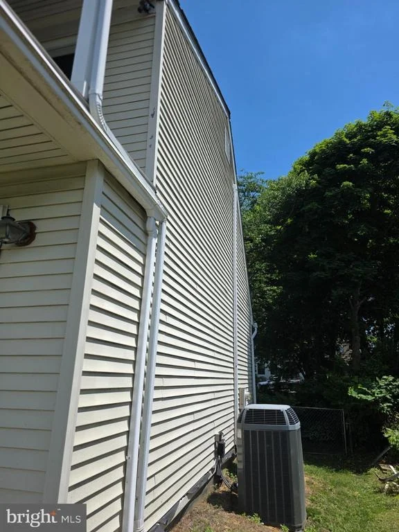 Photo of 145 EDGEWATER DRIVE