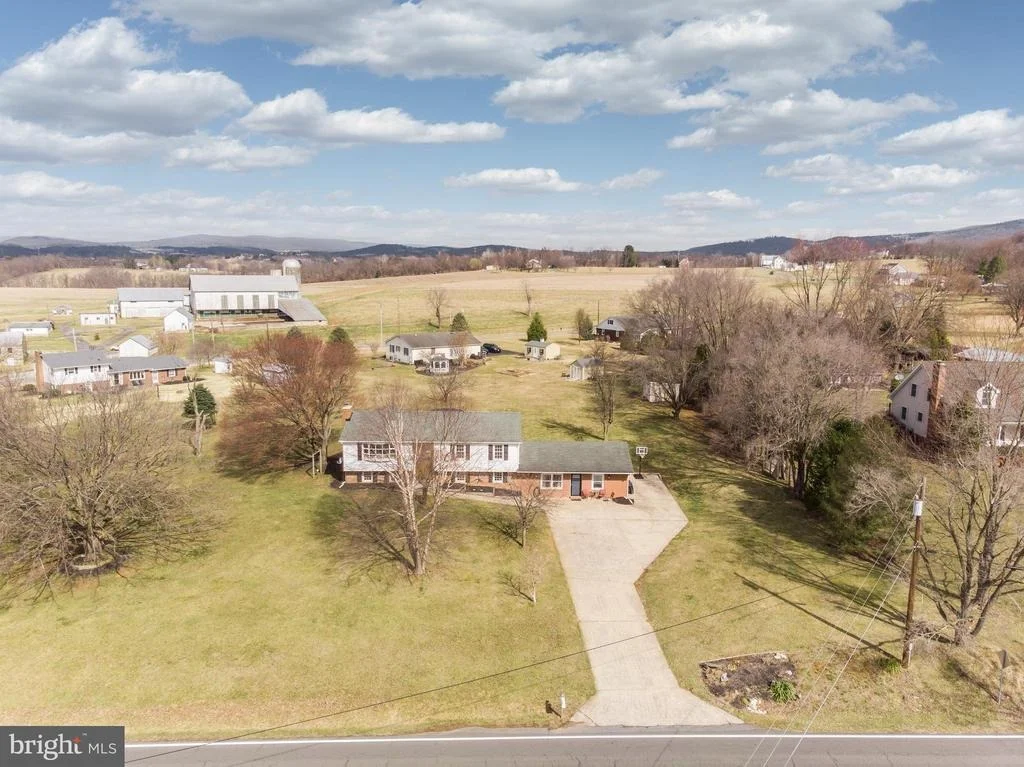 Photo of 3916 VALLEY VIEW ROAD