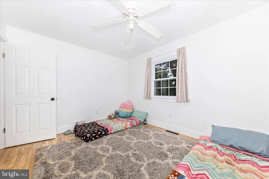Photo of 28513 WOODVIEW DRIVE