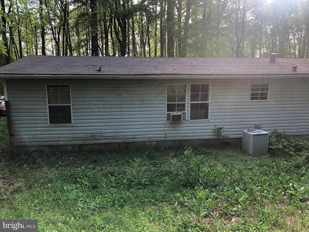 Photo of 10340 SWIFT ROAD