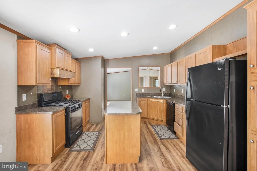 Photo of 199 BOONES DRIVE