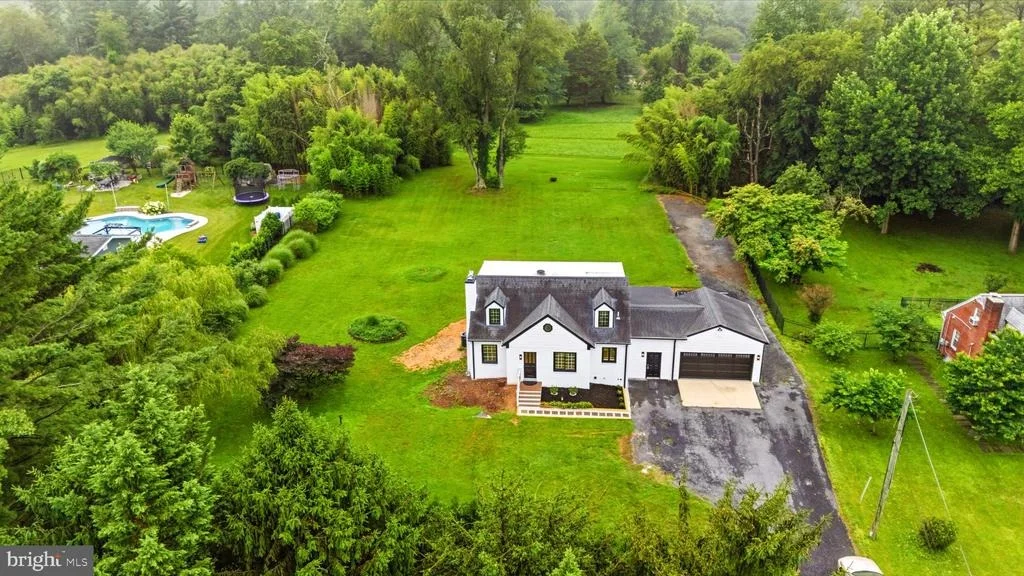 Photo of 4630 MUNCASTER MILL ROAD