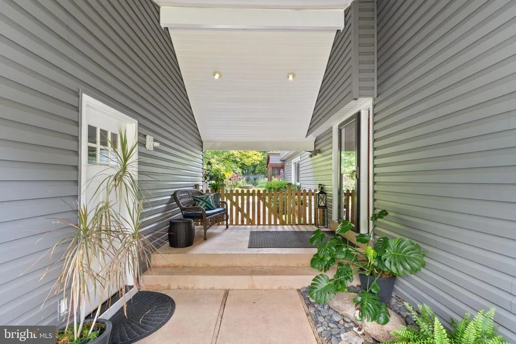 Photo of 314 AVONDALE DRIVE