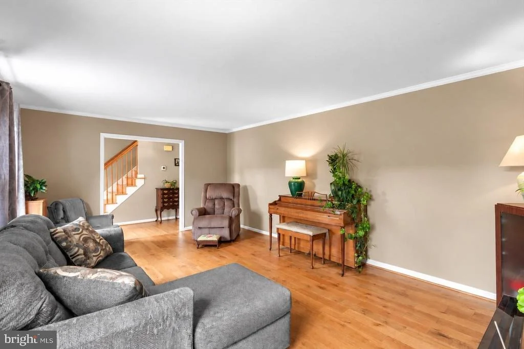 Photo of 23900 EMMA LANE