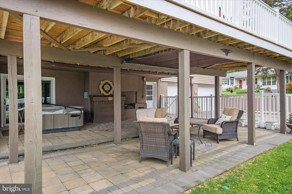 Photo of 508 WALNUT DRIVE