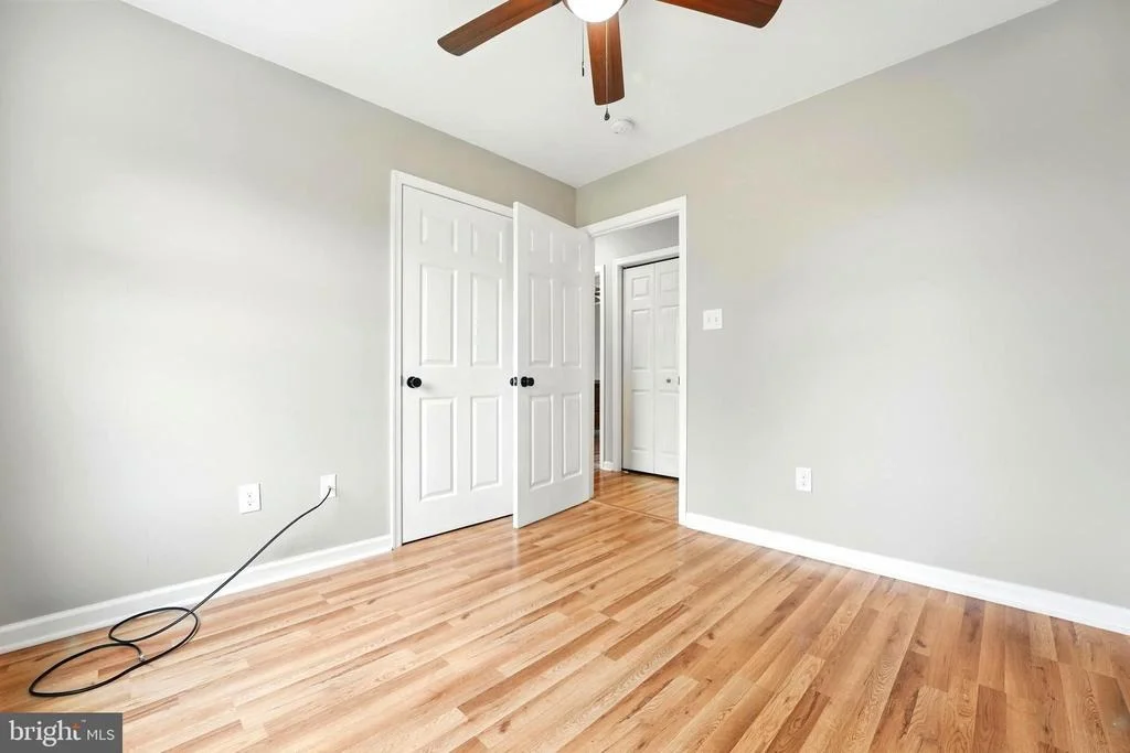 Photo of 845 SEVILLE