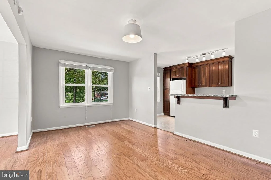 Photo of Unit 4A at 8459 IMPERIAL DRIVE
