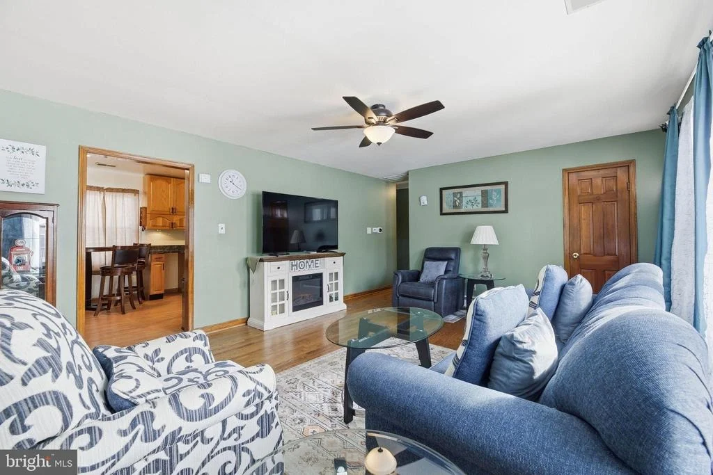 Photo of 5197 COLEBROOK DRIVE