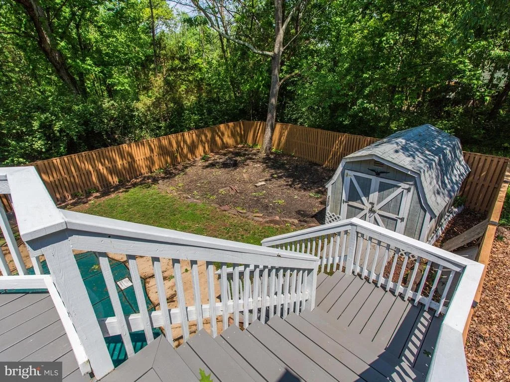 Photo of 9906 GREENVIEW LANE