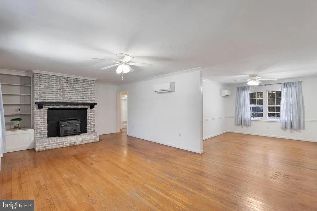 Photo of 20146 COLLINS MILL DRIVE