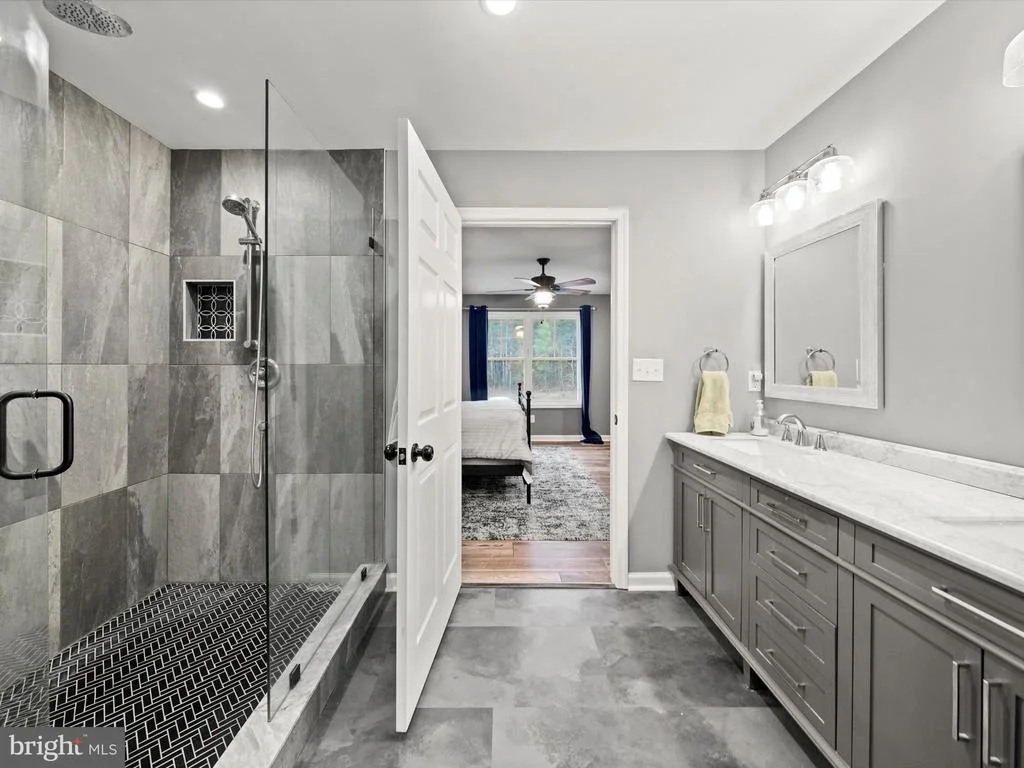 Photo of 367 PINEHURST DRIVE