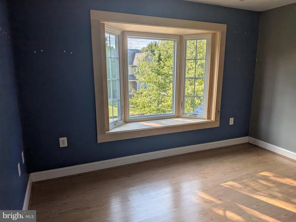 Photo of 823 WOODCREST LOOP