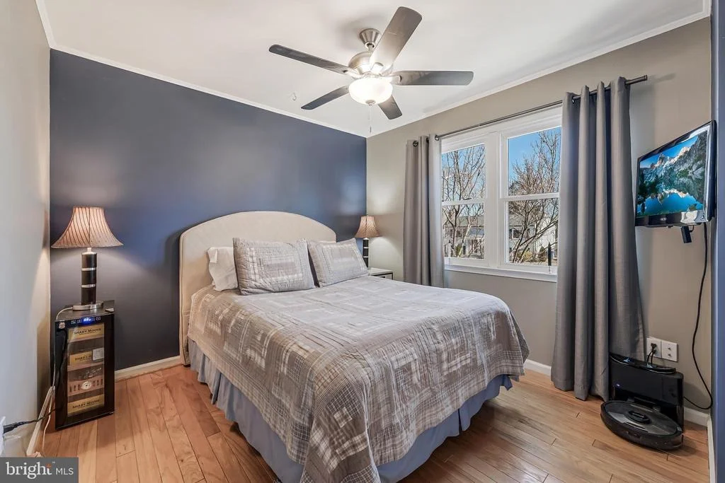 Photo of 1109 DEVON STREET
