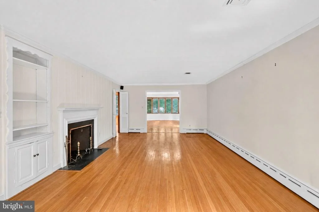 Photo of 10600 GREENACRES DRIVE