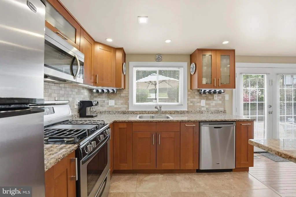 Photo of 10929 HOWLAND DRIVE