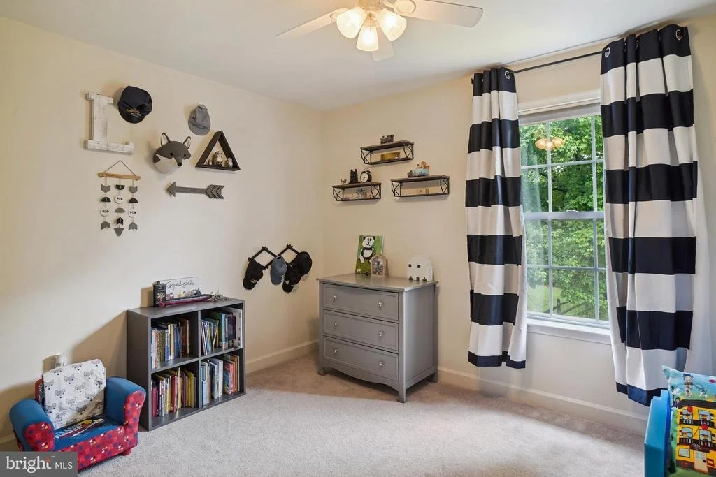 Photo of 5230 KINGSBROOK DRIVE