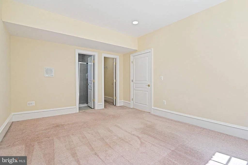 Photo of 3750 PROSPERITY AVENUE
