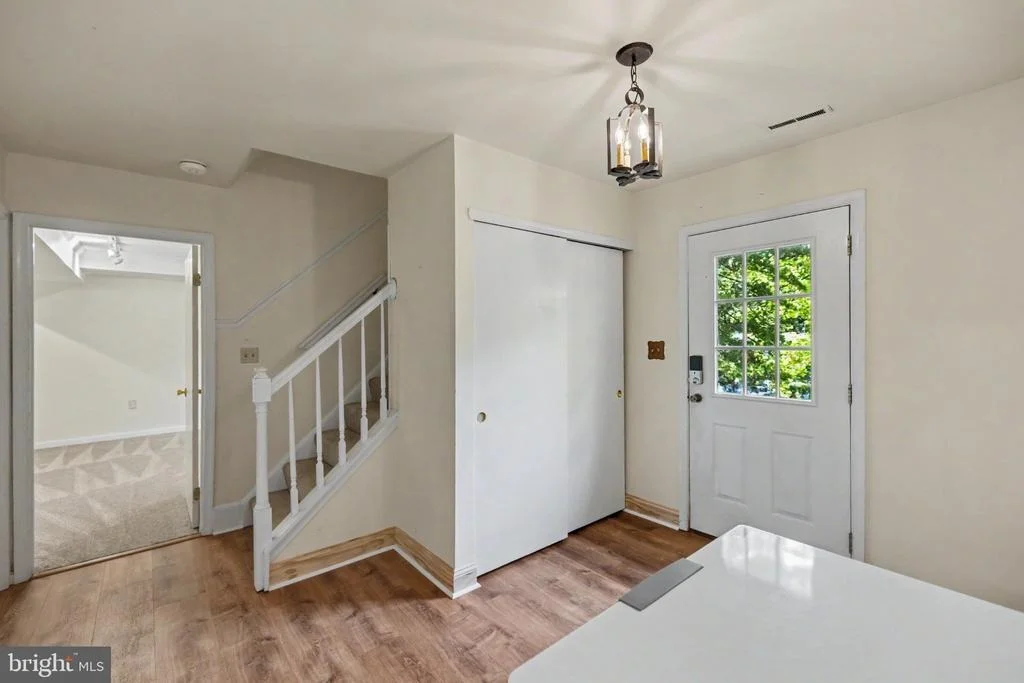 Photo of 7 SENECA TERRACE