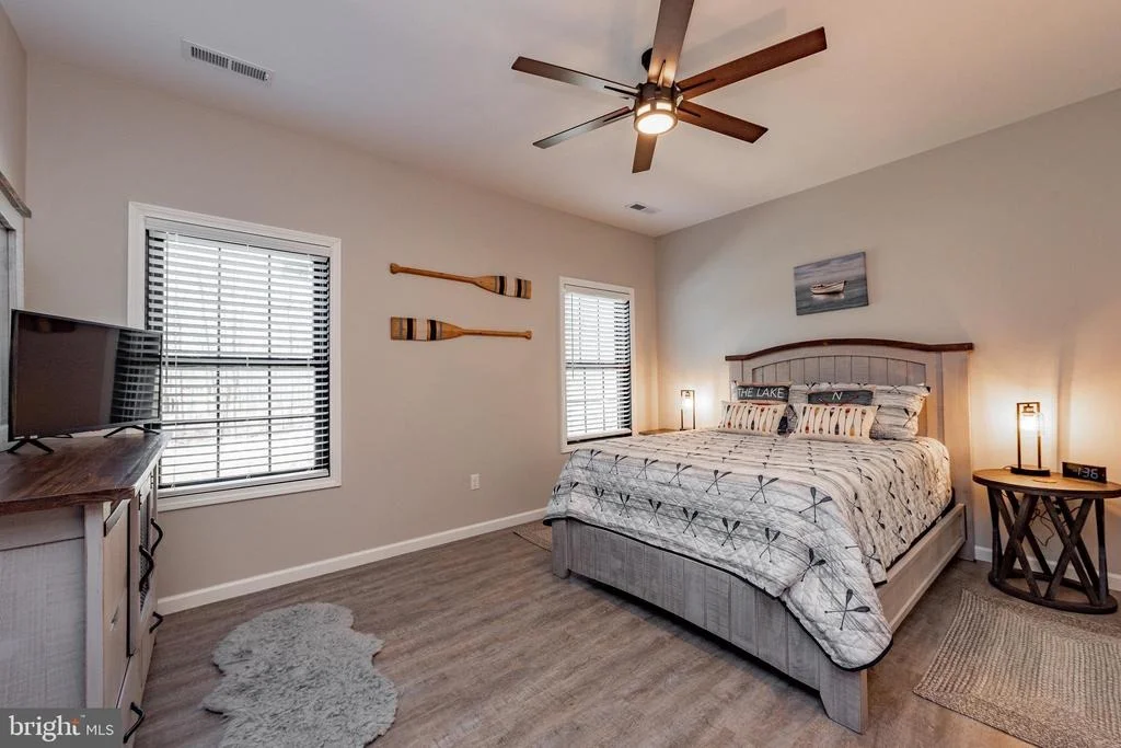 Photo of 220 BILTMORE VIEW