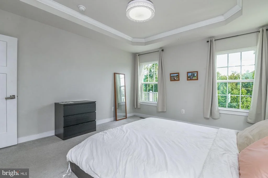 Photo of 405 POTOMAC VIEW PARKWAY