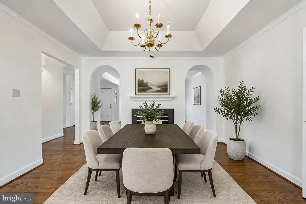 Photo of 2417 BEAR DEN ROAD
