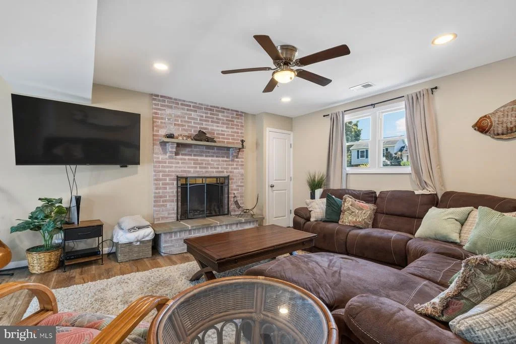 Photo of 918 WAMPLER LANE