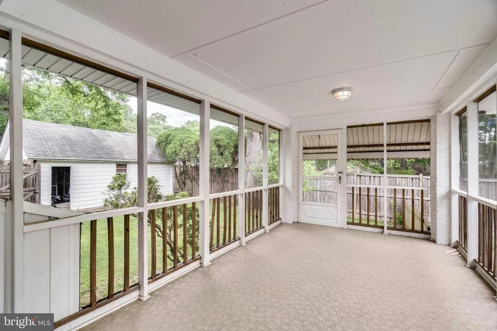 Photo of 4235 SIDEBURN ROAD