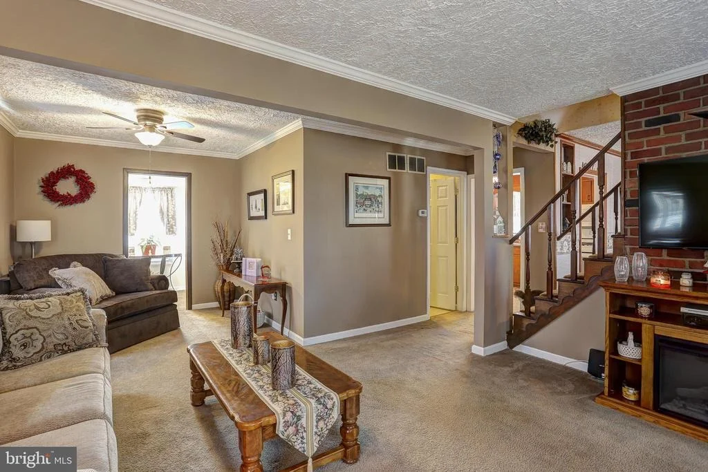 Photo of 8 TERRACE DRIVE