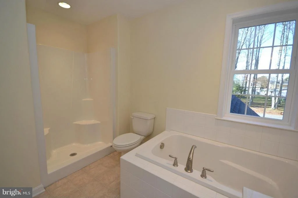 Photo of 628 LATANE DRIVE