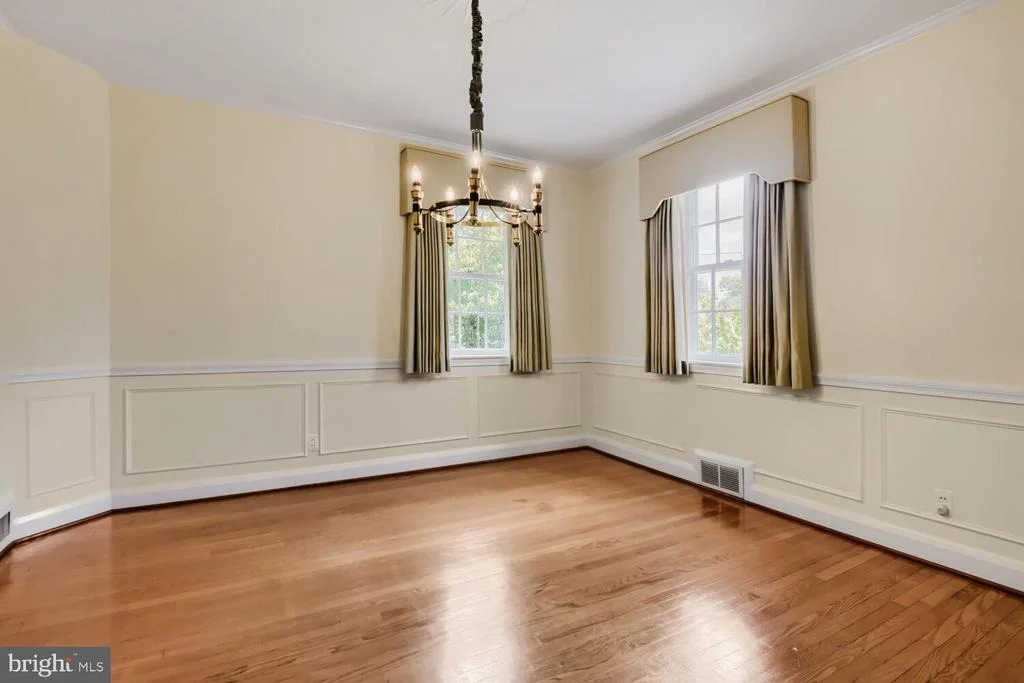 Photo of 1218 SOUTHVIEW ROAD