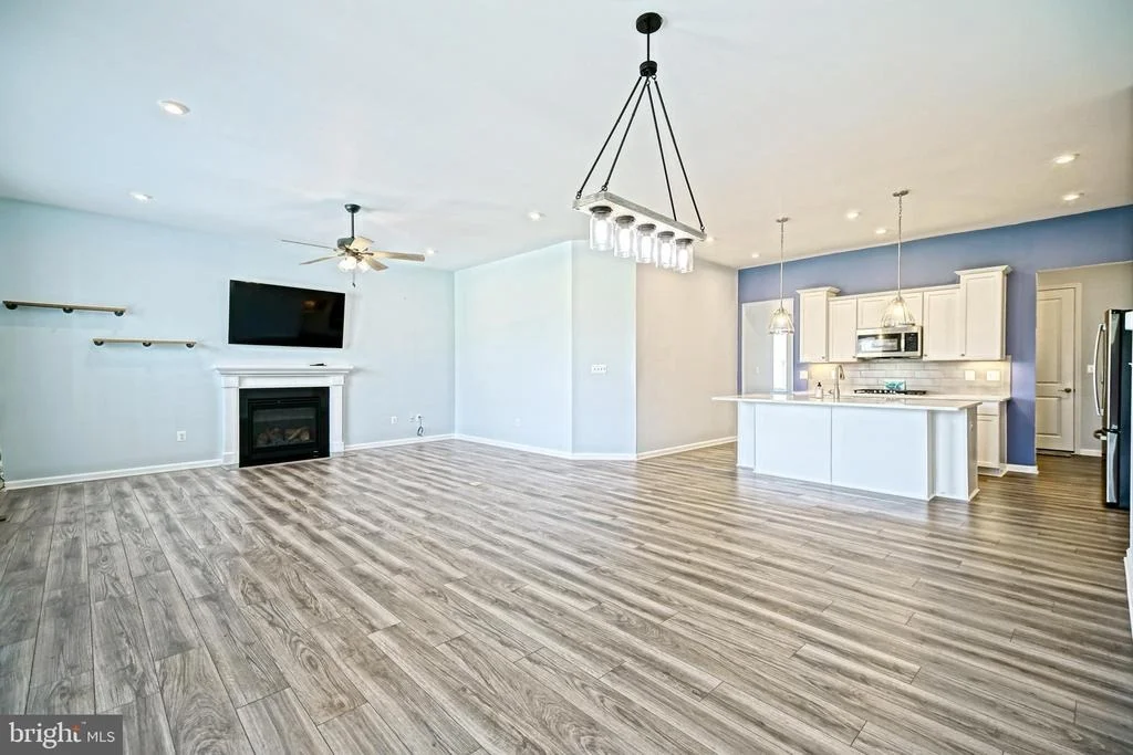 Photo of 21153 CONTI STREET