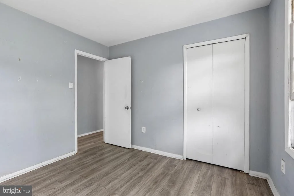 Photo of 720 CHAPELGATE DRIVE