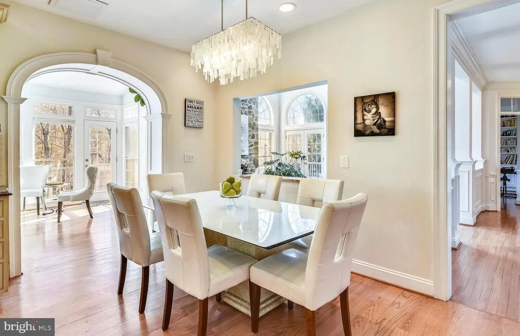 Photo of 2091 HUNTERS CREST WAY