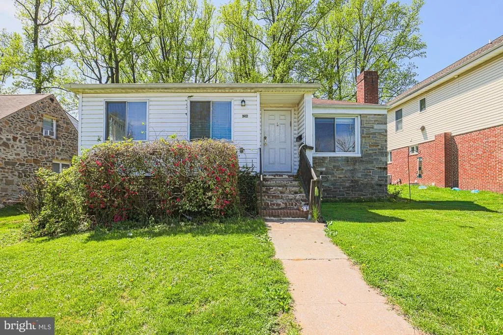 Photo of 6206 WINNER AVENUE