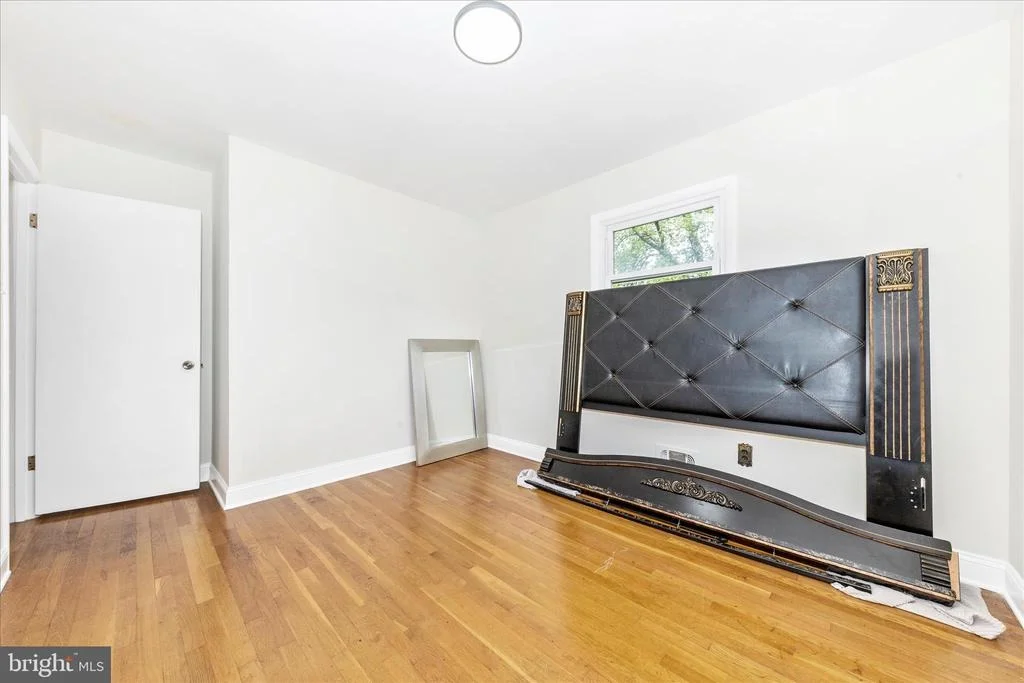 Photo of 5806 CHERYL LANE