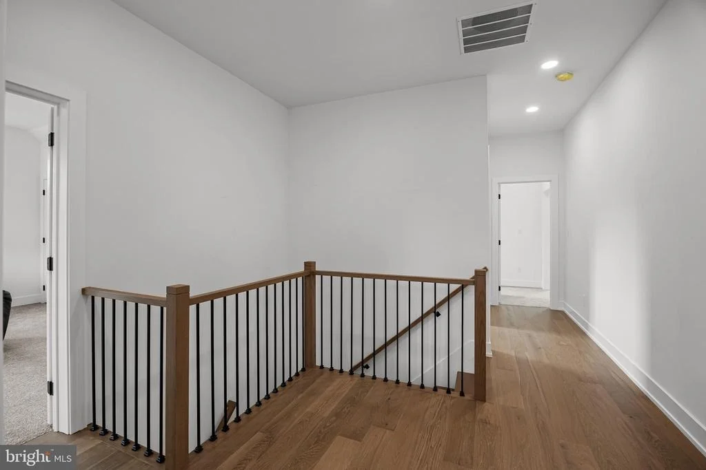 Photo of 6 CHAPEL AVENUE