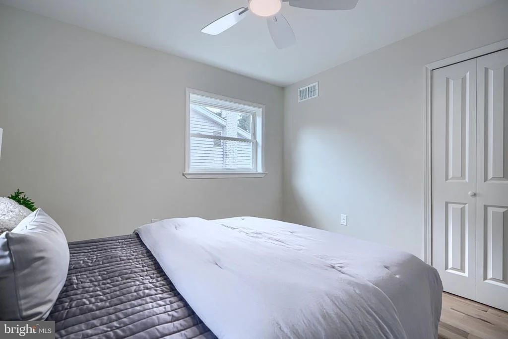 Photo of 11305 MAPLEVIEW DRIVE