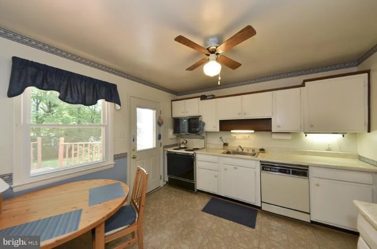Photo of 10515 CALUMET DRIVE