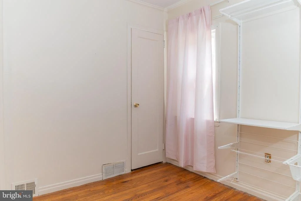 Photo of 4209 ROUND HILL ROAD