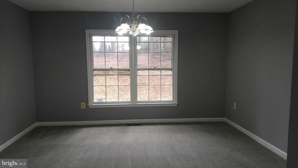 Photo of 1608 HUTCHINSON LANE