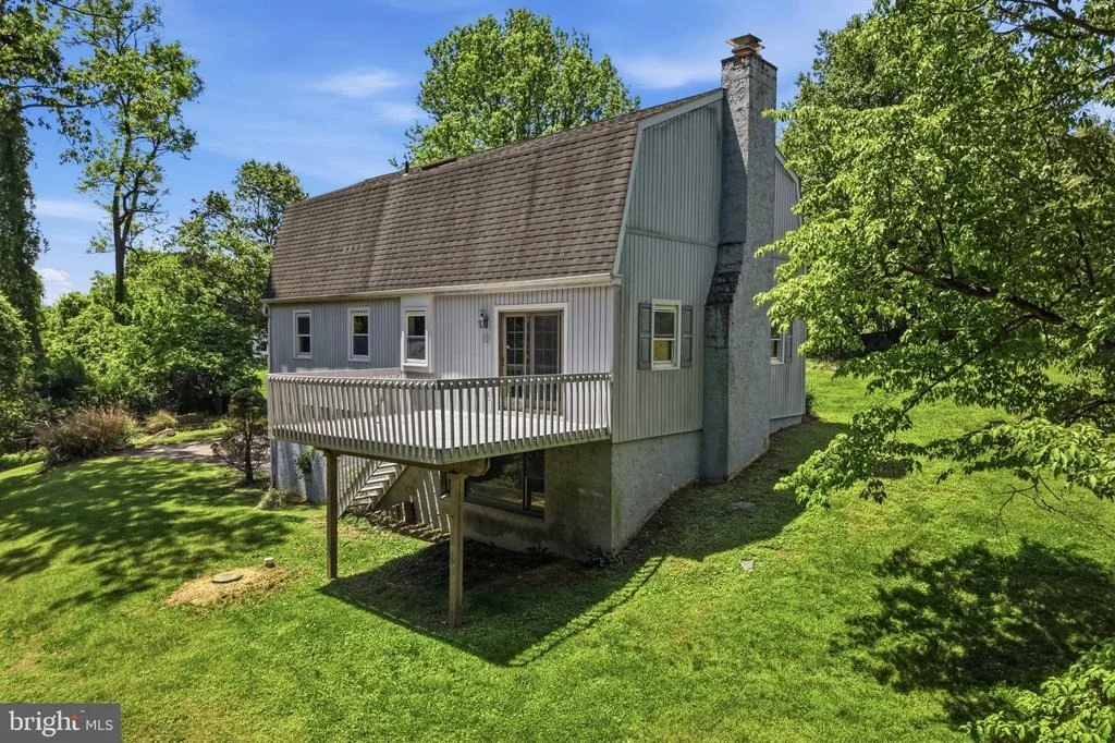 Photo of 32 BECK ROAD