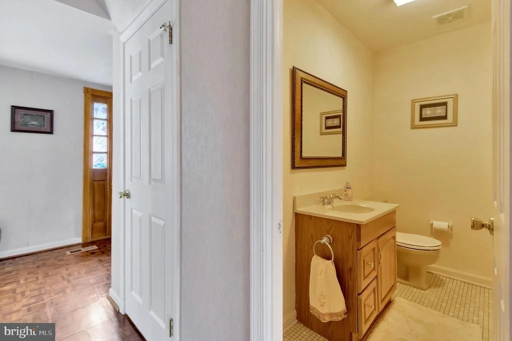 Photo of 14040 BREEZE HILL LANE