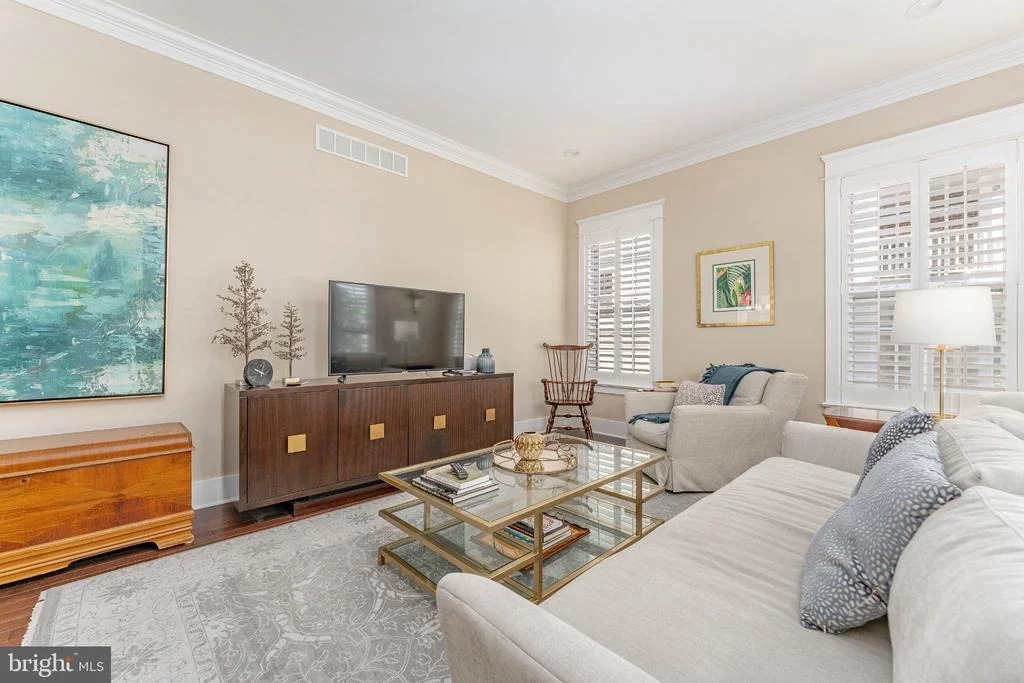 Photo of 305 QUIGLEY DRIVE