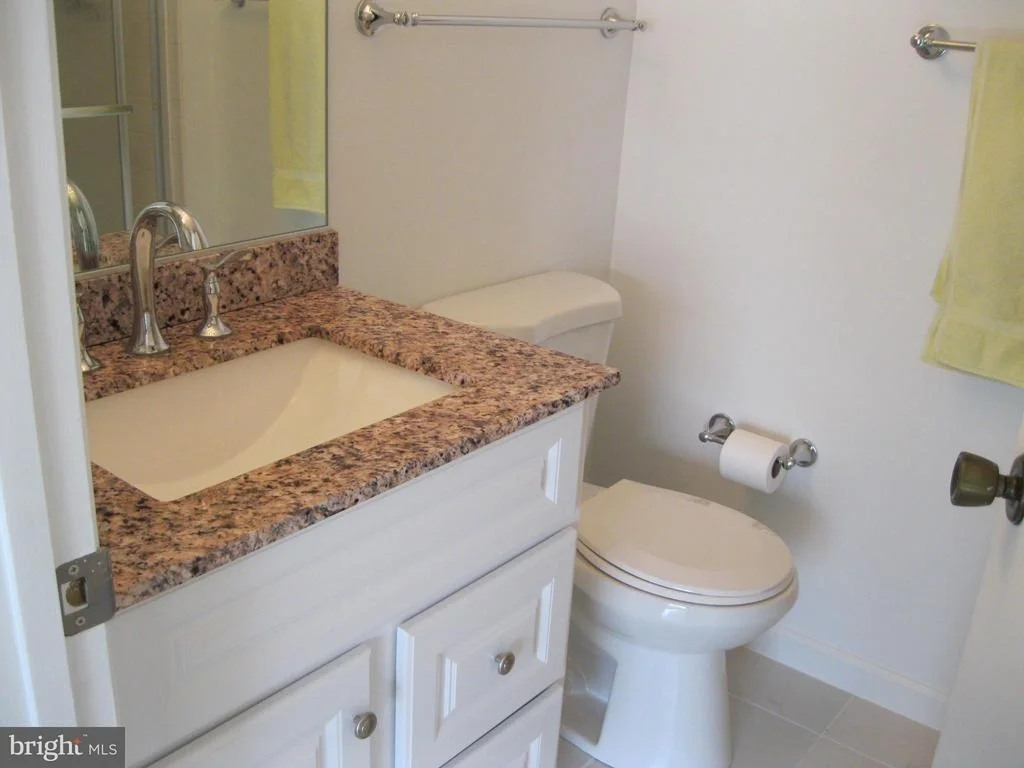 Photo of Unit 871B at 15311 PINE ORCHARD DRIVE