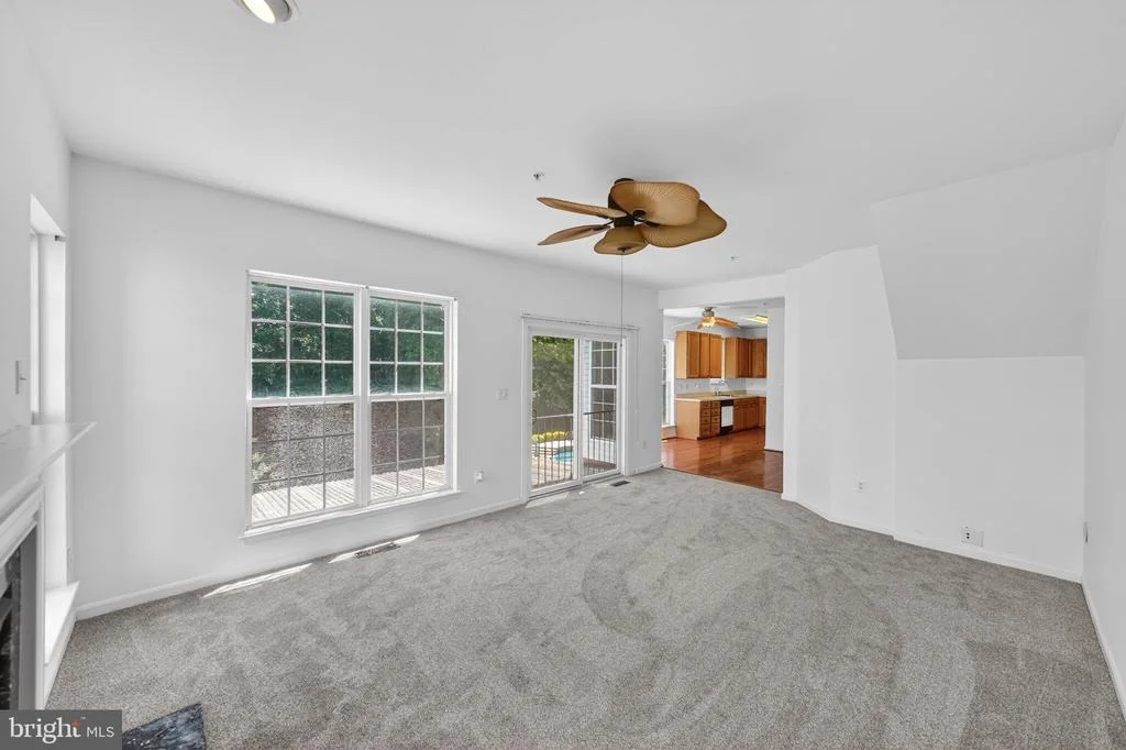 Photo of 9200 FOX PARK ROAD