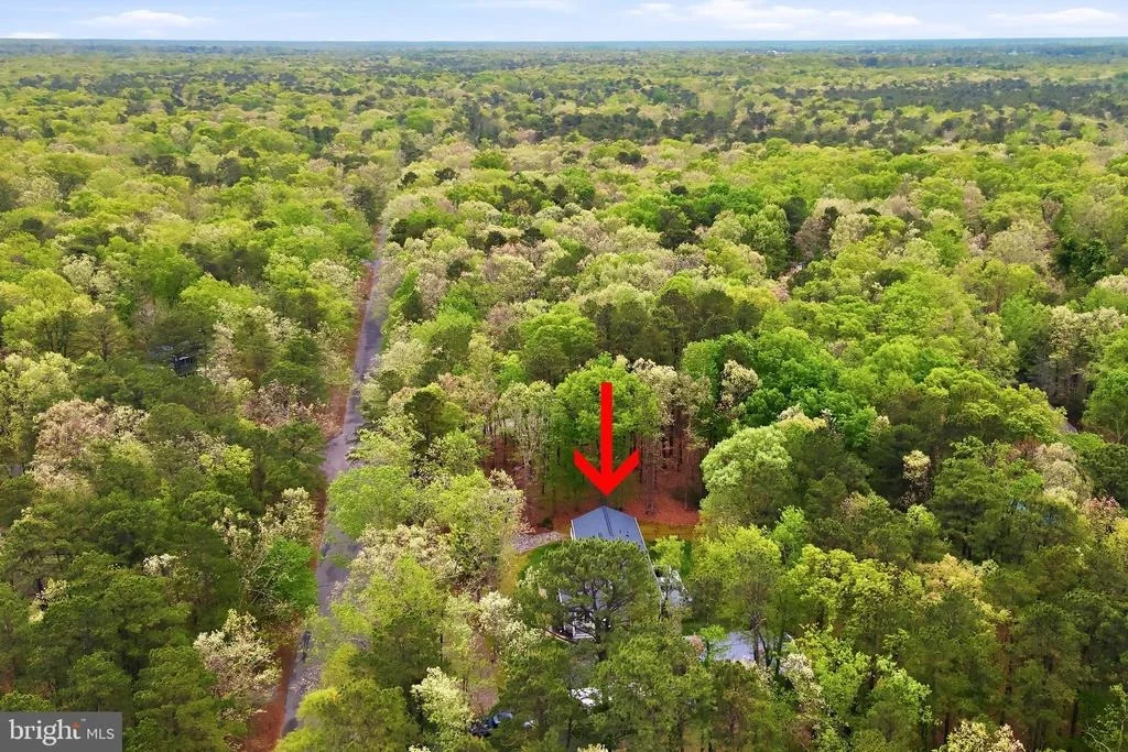 Photo of 33 RED OAK DRIVE