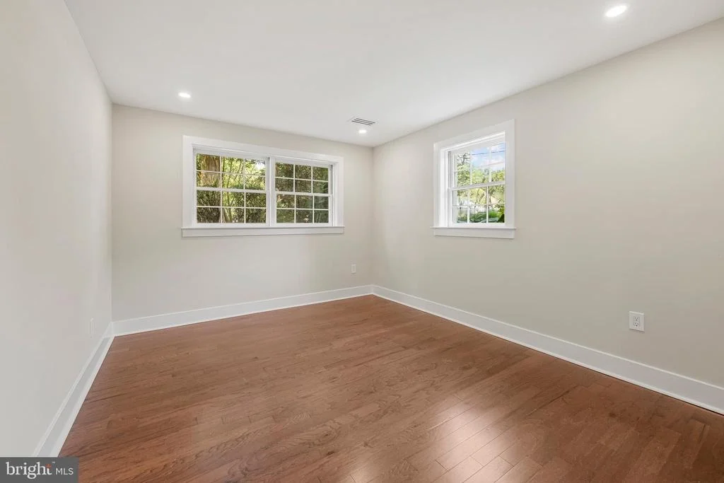 Photo of 9013 BEATTY DRIVE