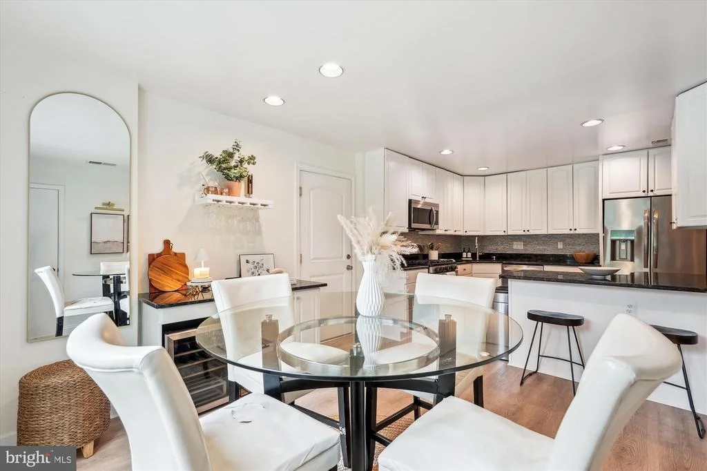 Photo of 15109 WATERGATE ROAD