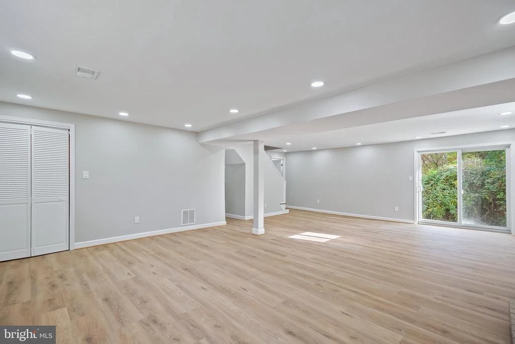 Photo of 823 MALIBU DRIVE
