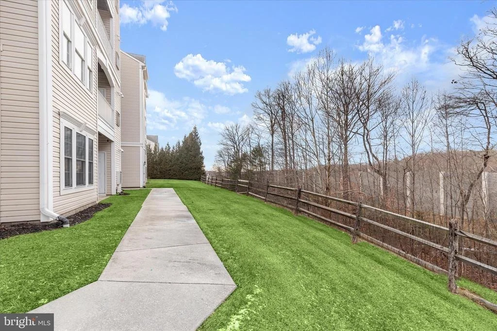 Photo of Unit 16 at 1406 JOPPA FOREST DRIVE